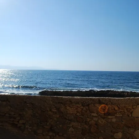 Vila Glorious Historic Chania Seaside *